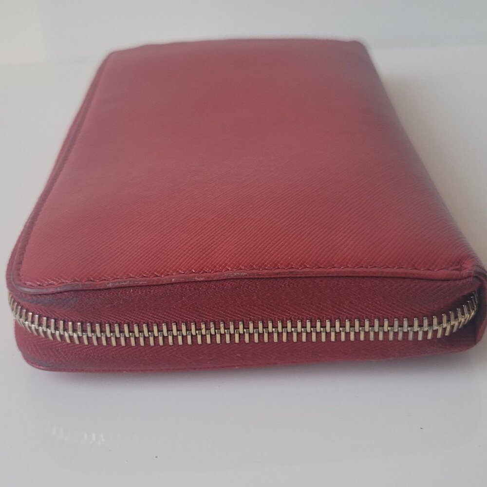 **HP** PRADA Red  Leather Zip Around Wallet - Picture 9 of 16